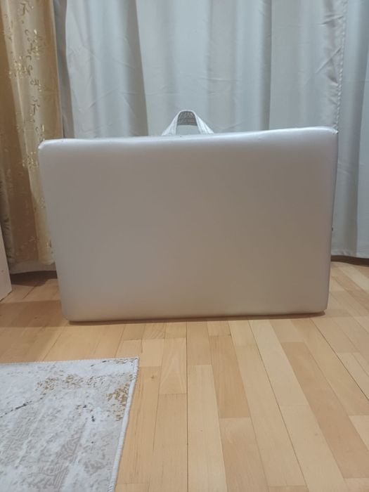 Продам кушетку !