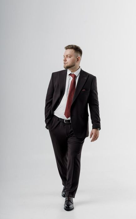 Ведущий  Уральск/Аксай