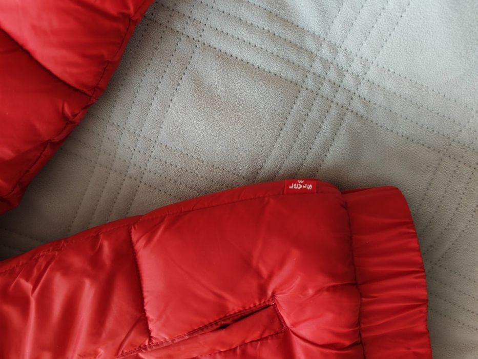 Намалено Ново зимно яке Levi’s, 158-164 см.