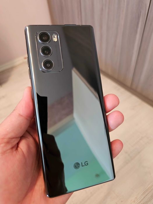 LG Wing 5G за части/ремонт