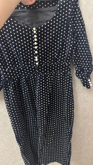 Продам женскую одежду