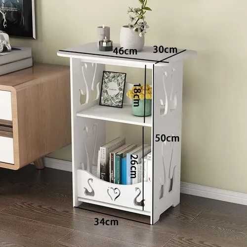 Декоративна бяла масичка с изрязани орнаменти и три нива за съхранение