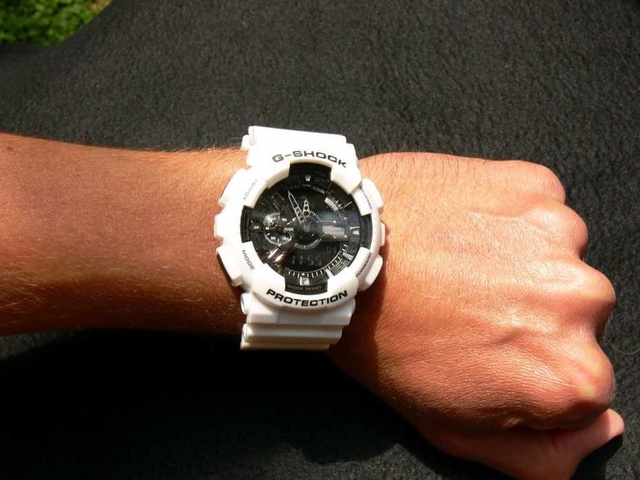 Ceas Sport CASIO G-SHOCK GA-110 WHITE&BLACK-ALB Lucios Nou !! 2026 !!