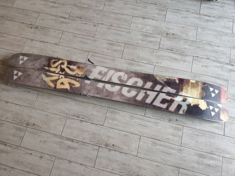 Продам фрирайд лыжи