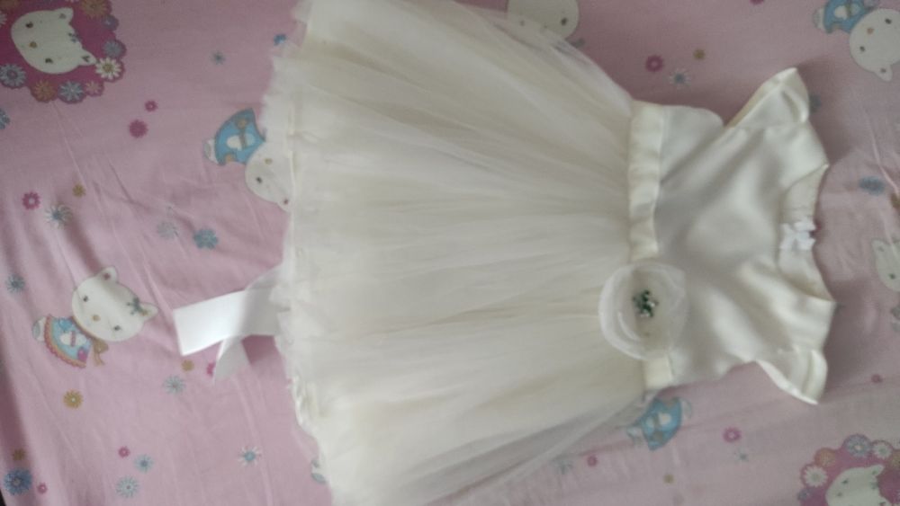 Rochie miresuca 3 ani