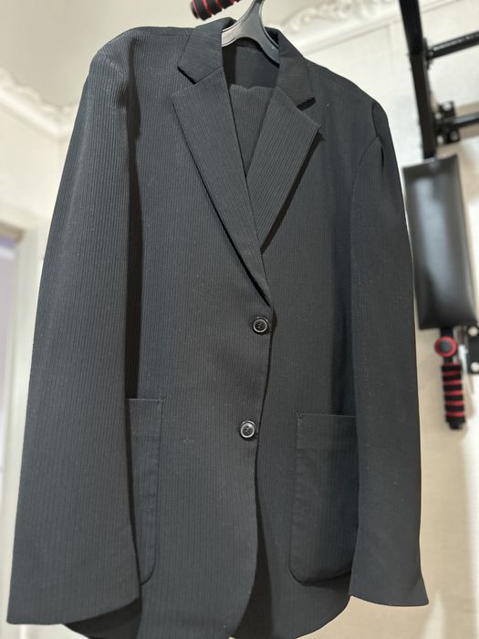 Продам оверсайз костюм