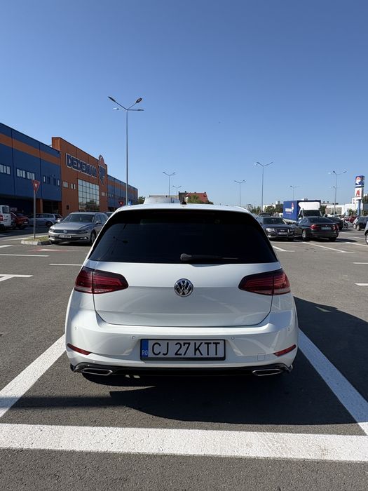 Volkswagen Golf 7.5 R Line