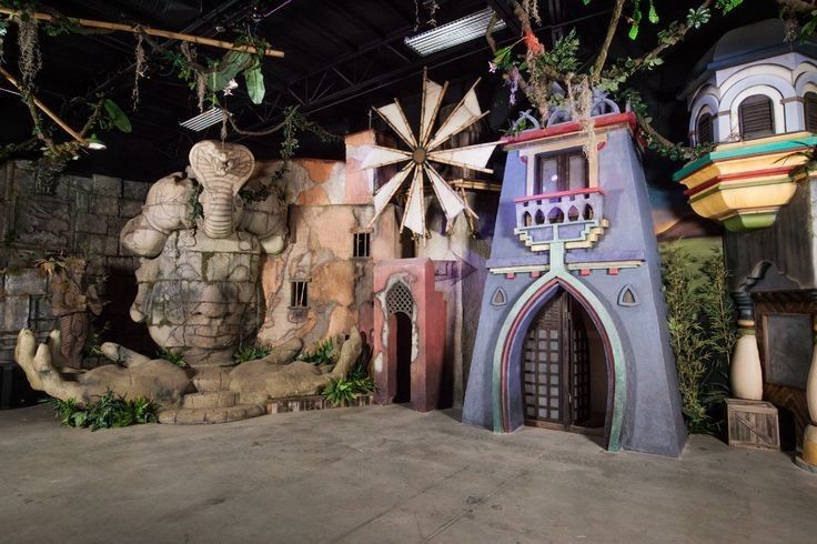 Park akvopark zoopark dekoratsiya plyaj restoran