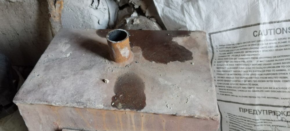 Продаю печку сапог с дымоходом