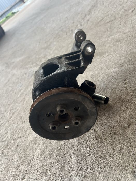 Гур насос пассат гольф