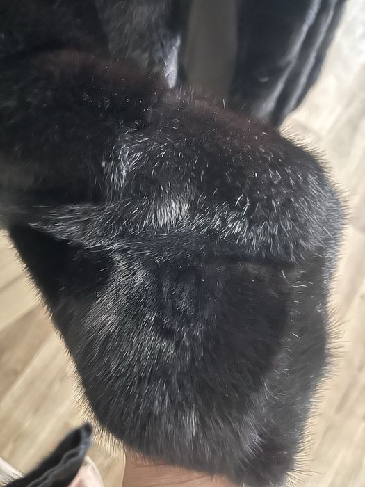 Продам норковую шубу