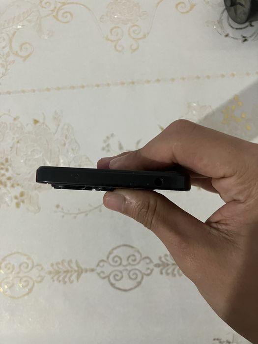 Продам Redmi 12 идеал