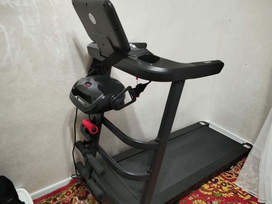 Продается беговая дорожка