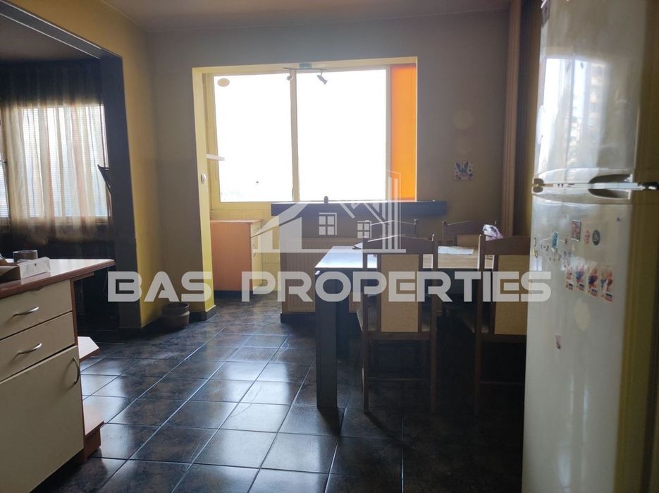 Продава се Тристаен апартамент в София, Люлин 10 - 93 кв.м за 1234 €/кв.м - Снимка #3