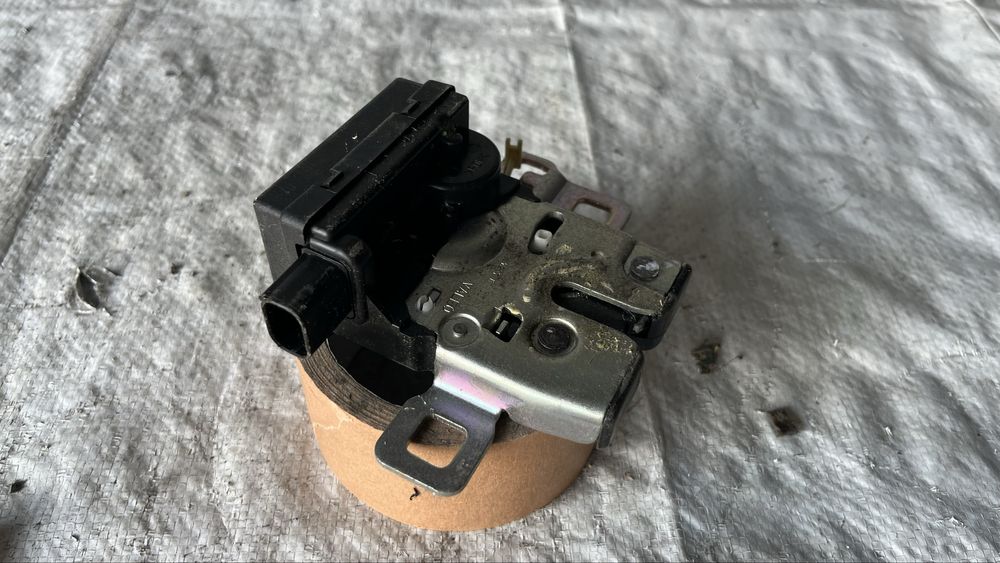 Брава за багажник Mini R56 2006-