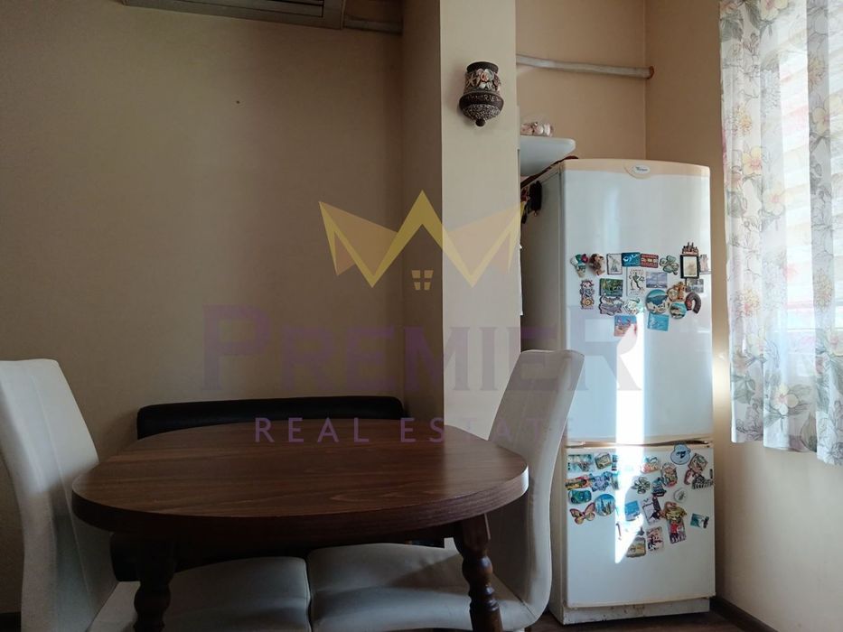 Продава се Двустаен апартамент в Добрич, Дружба 2 - 63 кв.м за 1016 €/кв.м - Снимка #1