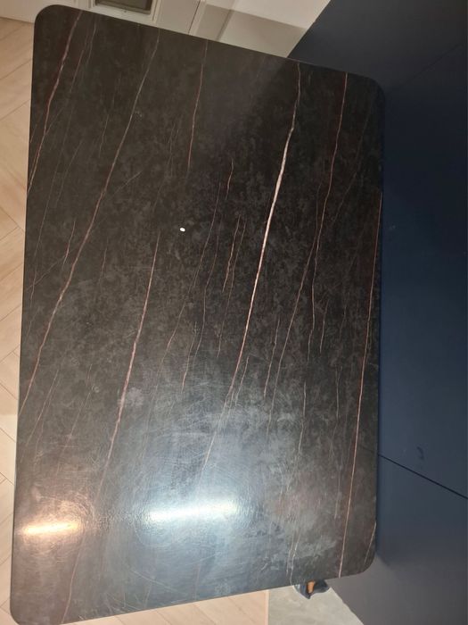 Продам кухонный стол