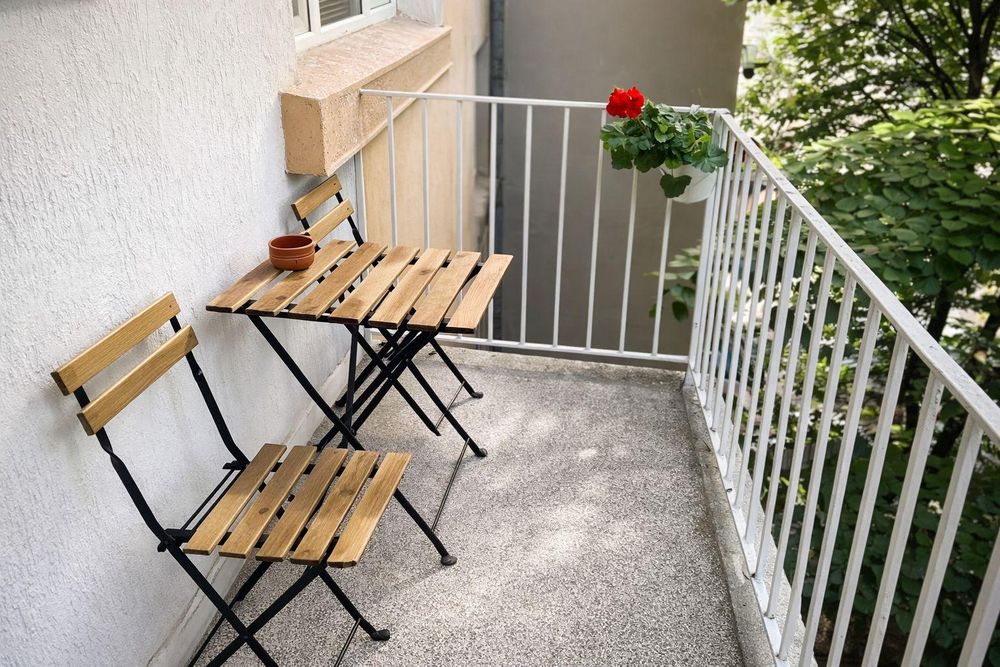 Дава се под наем Тристаен апартамент в София, Център - 85 кв.м за 897.6 € - Снимка #10