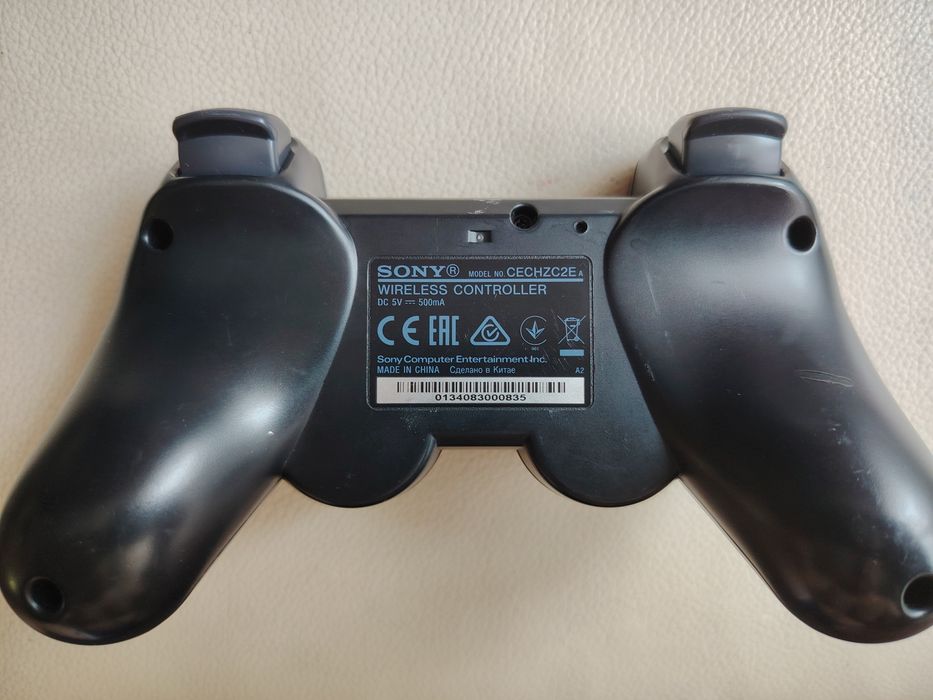 Vând Controller  original Sony PlayStation–DualShock 3 PS3