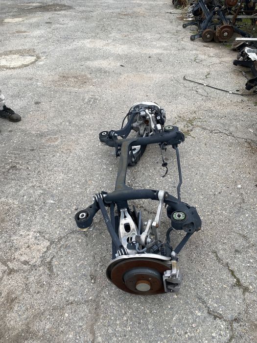 Заден мост А 4 Avant(B9) 2.0 TDI комби elektrik dizel automat