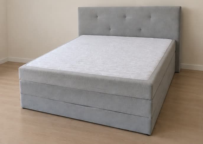 Pat Dormitor Boxspring 140 /200