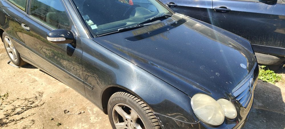 Mercedes w203 coupe c class 2.2cdi 150кс facelift за части