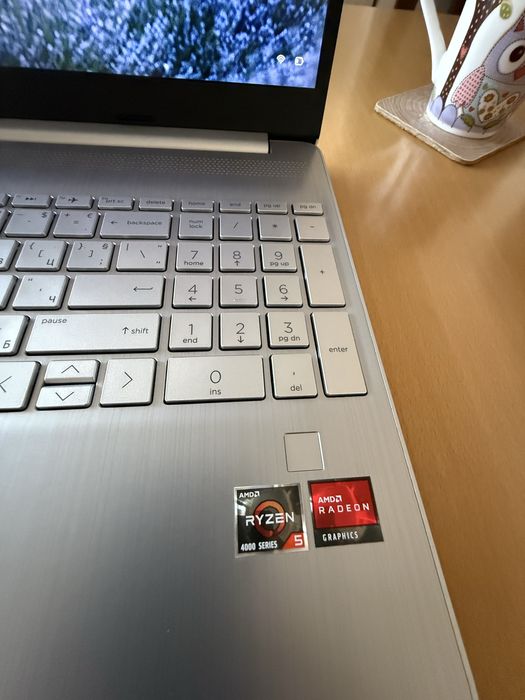 HP Laptop  AMD Ryzen 5 Ram 8gb 500 ssd Нов