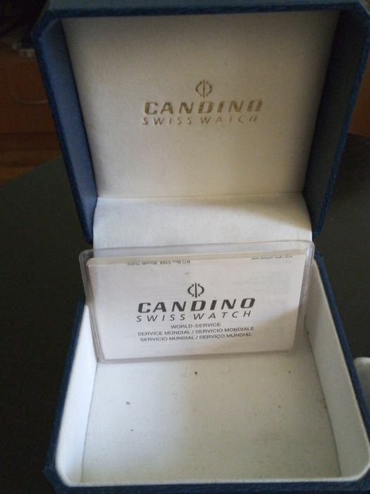 Часовник Candino