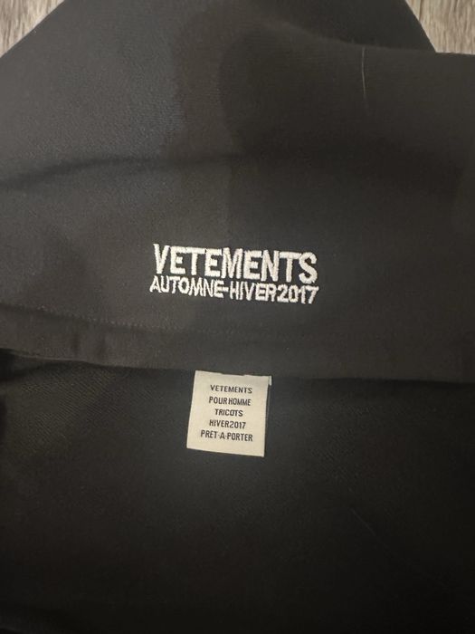 Vetements GunClub