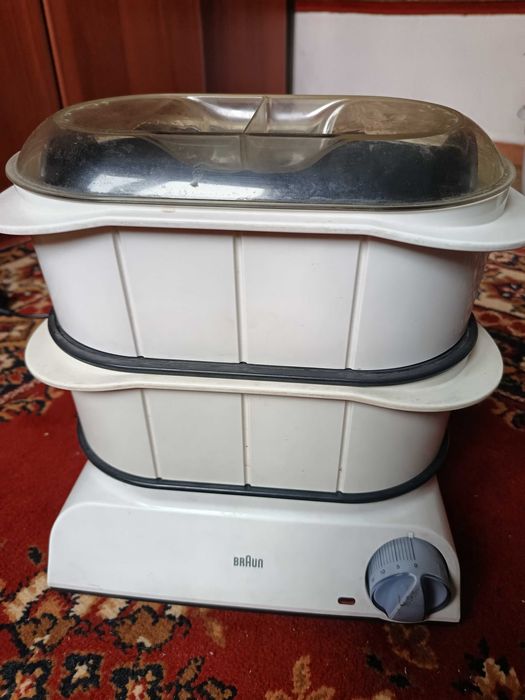 Продам пароварку Braun