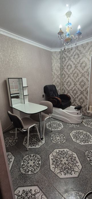 Сдам место для неил стелиста