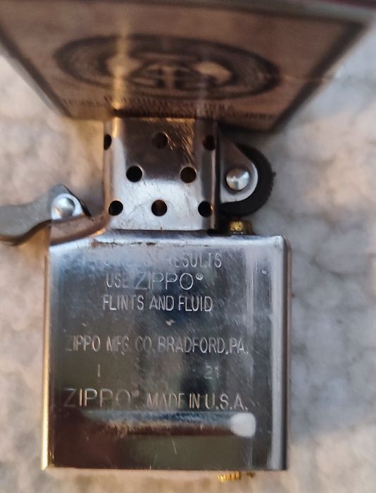 Zippo оригинална запалка Зипо