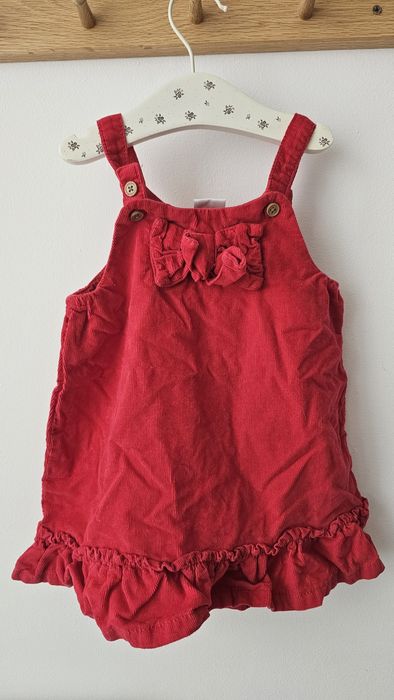 Vând set rochiță cu body