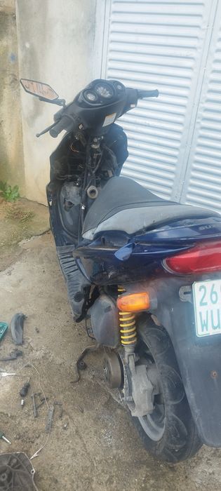 Suzuki katana 50 вуздушно охлаждане 2t на части