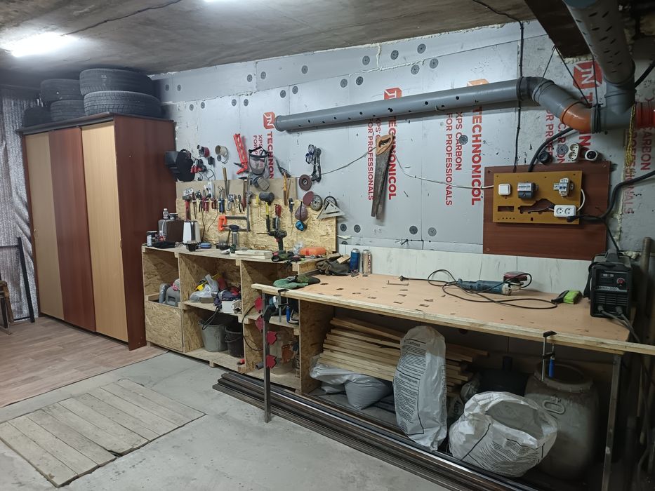 Продам Гараж 13 общество.