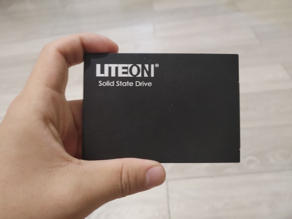 SSD накопитель 120 гб