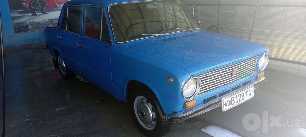 Mashina vaz21011 sotiladi