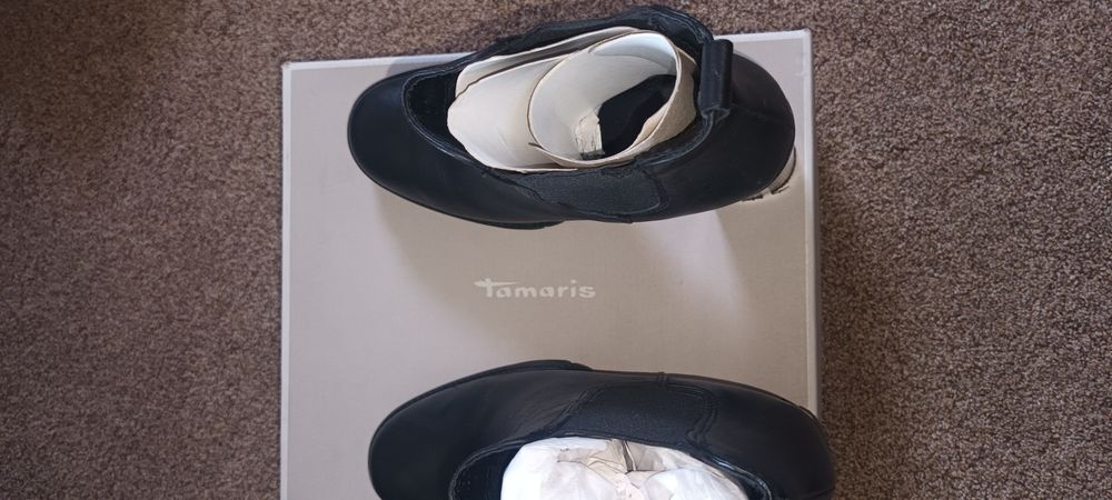 Обувки на марката  Тамарис