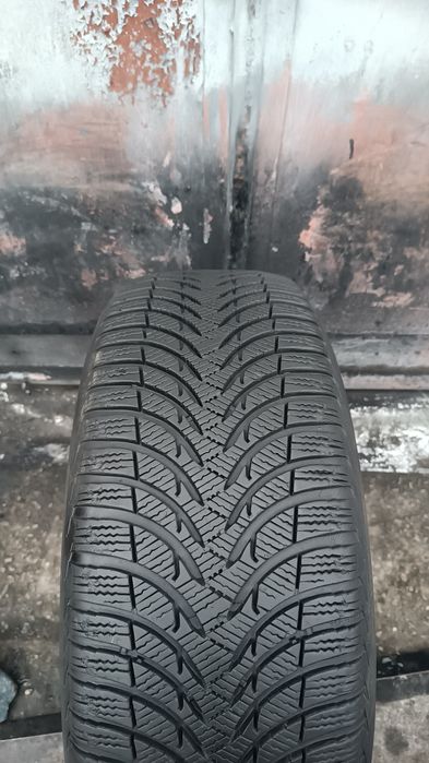 225/55/16 Michelin