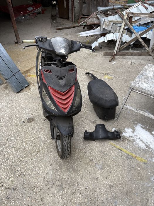 Мотор скутер 50 кубика Razory GY