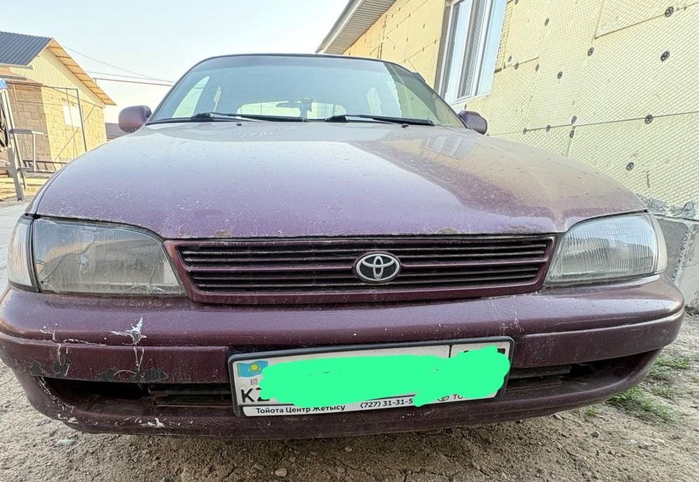 Срочно продам Тайота Карина Е