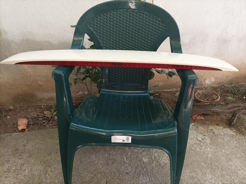 Трети стоп спойлер Мерцедес w211 Е класа mercedes e class face lift