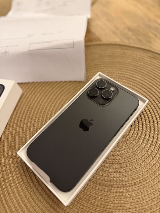 Iphone 15 Pro Max 1TB - NOU - Factura si Garantie 2 ani -Black Titaniu