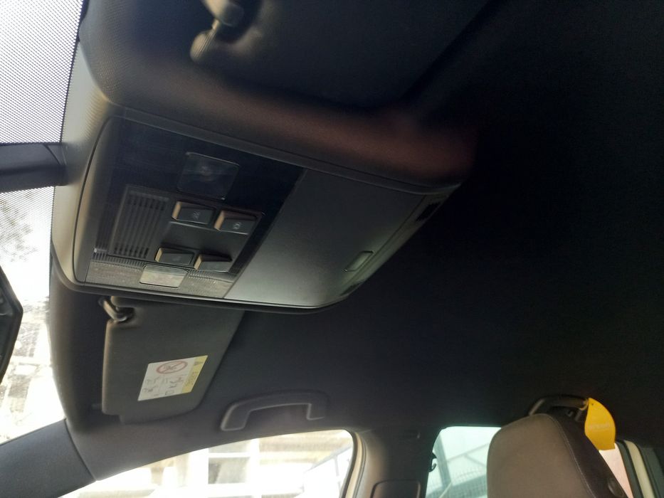 Dezmembrari golf 7 gte 1.4 tsi automat piese golf 7 gte  volan faruri aripi capota hayon interior plafon negru  roti jante cauciucuri  etrieri cutie