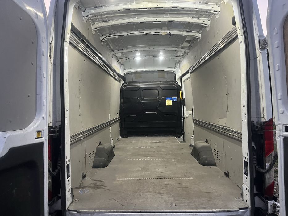 Ford Transit 2.0 Diesel 170 cai 2020