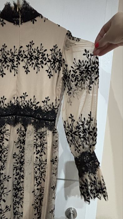 Жестока дамска рокля