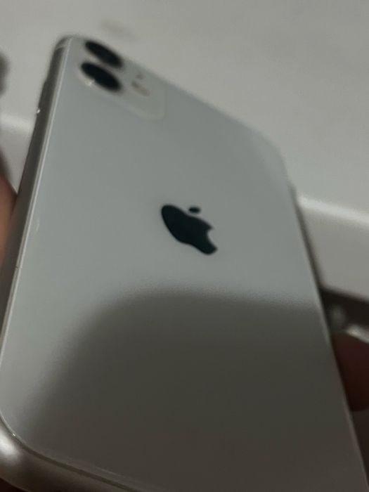 Iphone 11 состаяние идеялен