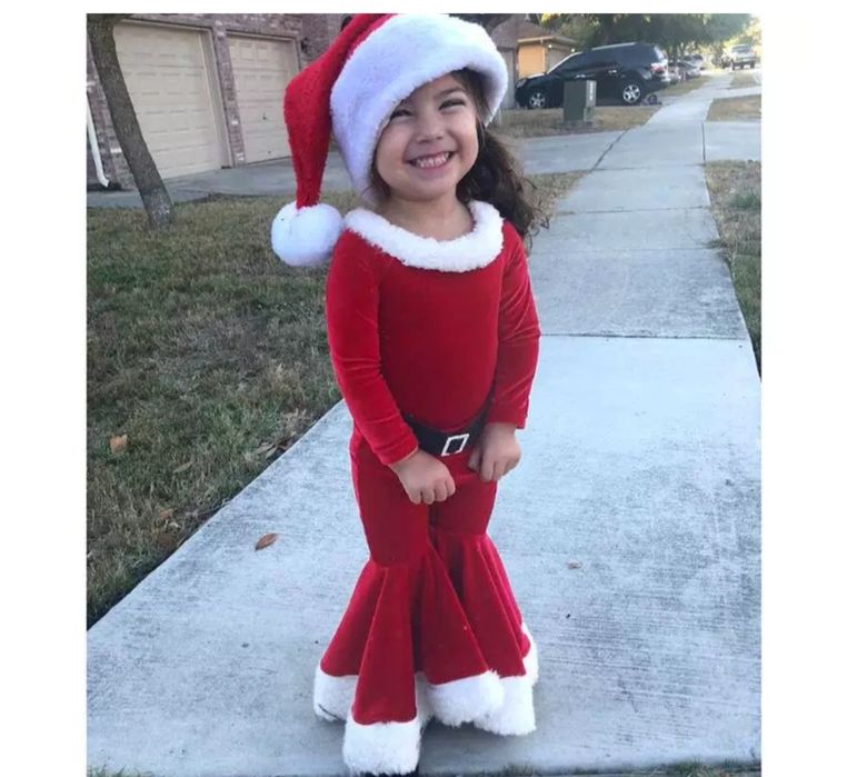 Продам новогодние костюмы