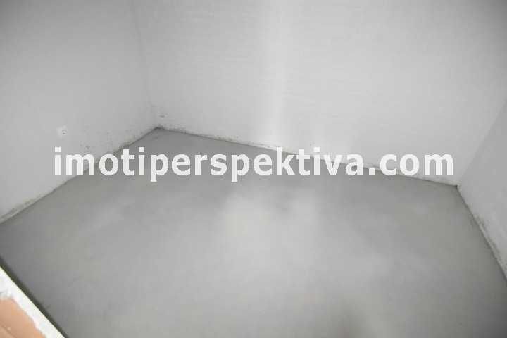 реф.19386 Чисто нова къща, двоен гараж-Коматевско шосе!