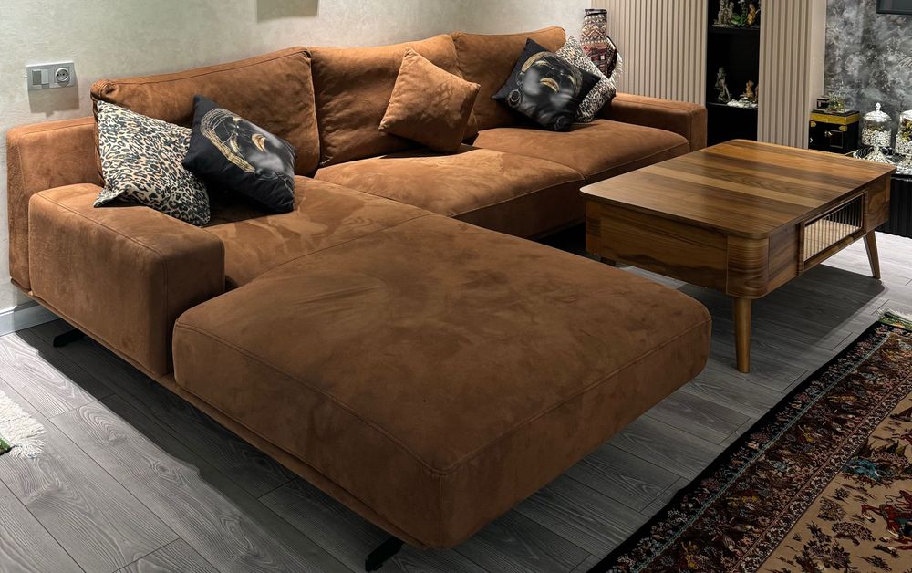 Диван и стол Турецкие